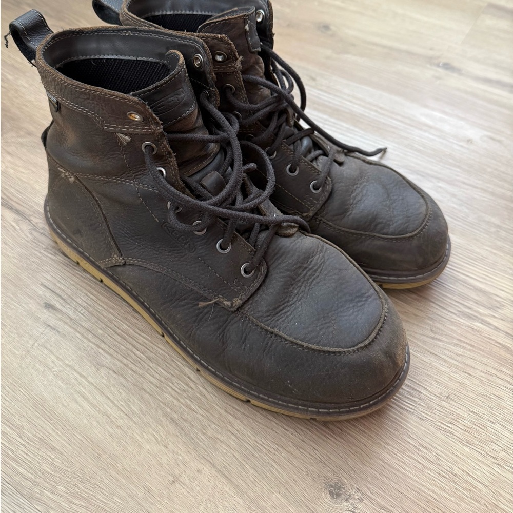 Keen Men's Dark Brown Leather Boots